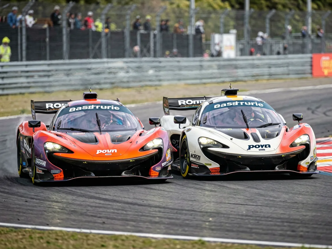 Stella hails 'great racing' as McLaren teammates duel for Hungarian GP victory
